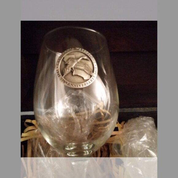 2015 Anniversary Edition Beautiful Wine Set - Picture 7 of 11